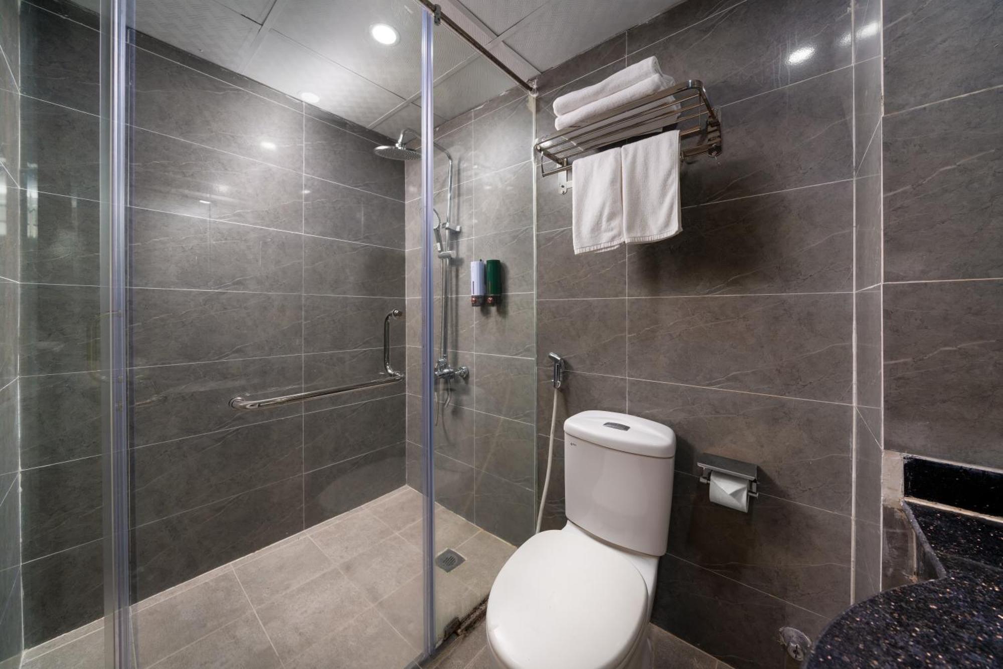 Astoria Hanoi Hotel & Travel מראה חיצוני תמונה